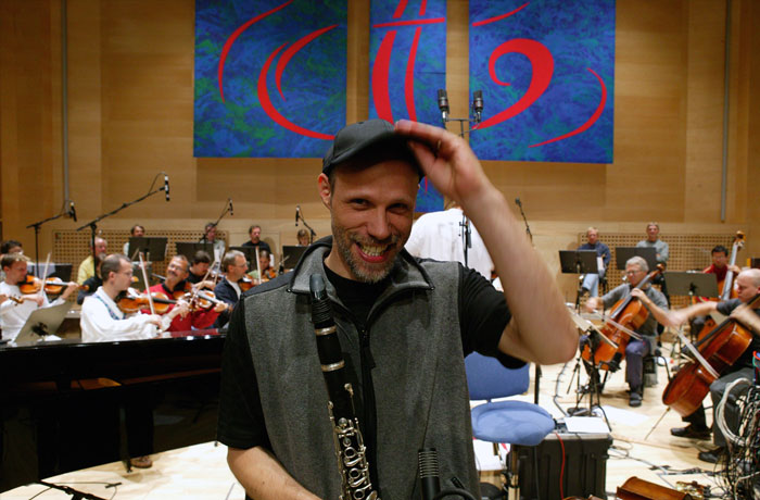 Michael Heitzler mit dem ... Orchester | Foto©